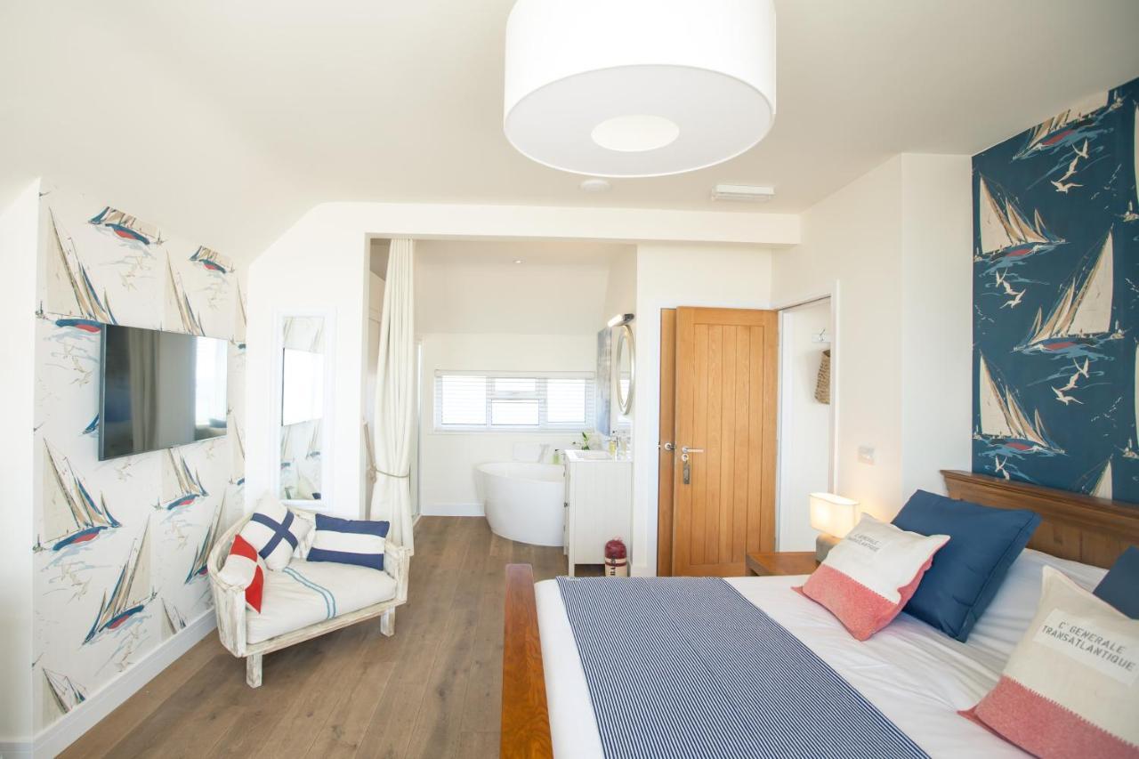 The Beach Escapes Hythe  Exterior photo